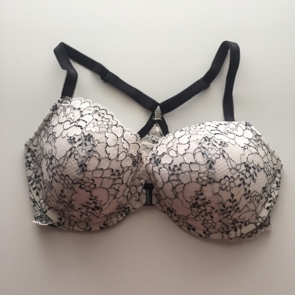 Victoria's Secret Other - Victoria’s Secret Front Clasp Bra